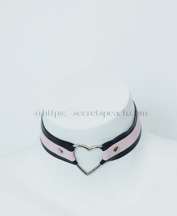 Handmade latex collar SPC0004